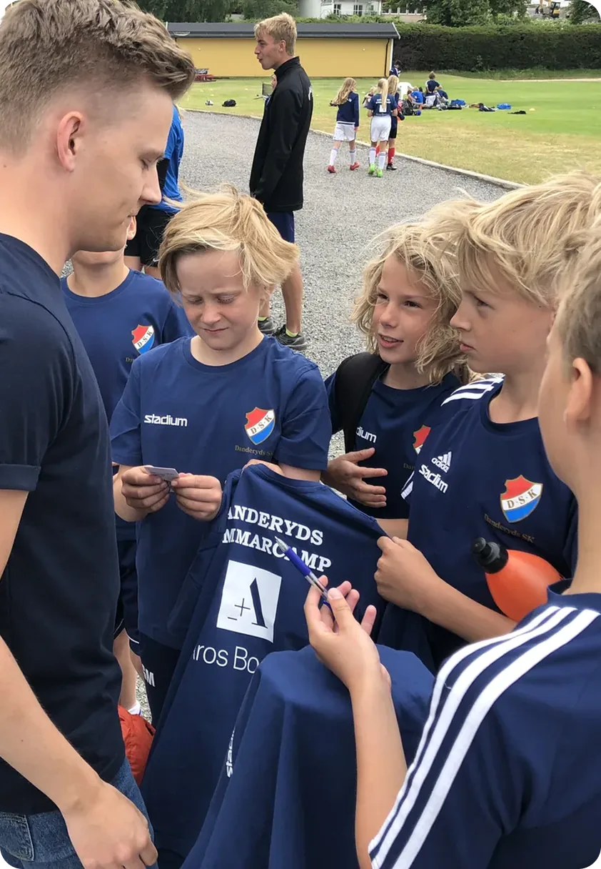 Field research with young footballers